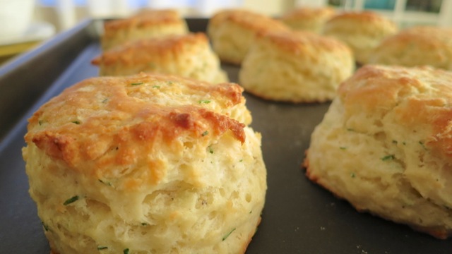 Baked Chive Biscuits