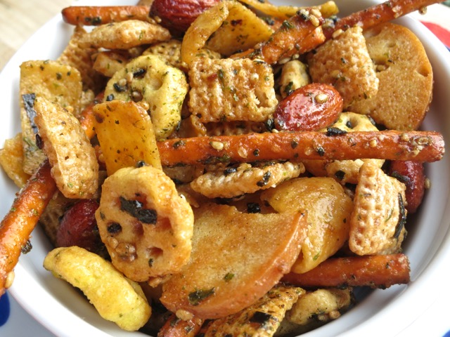 Crispy Furikake Chex Mix