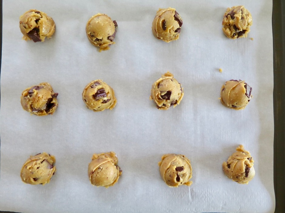 Salted Chocolate Chip Tahini Cookie Dough