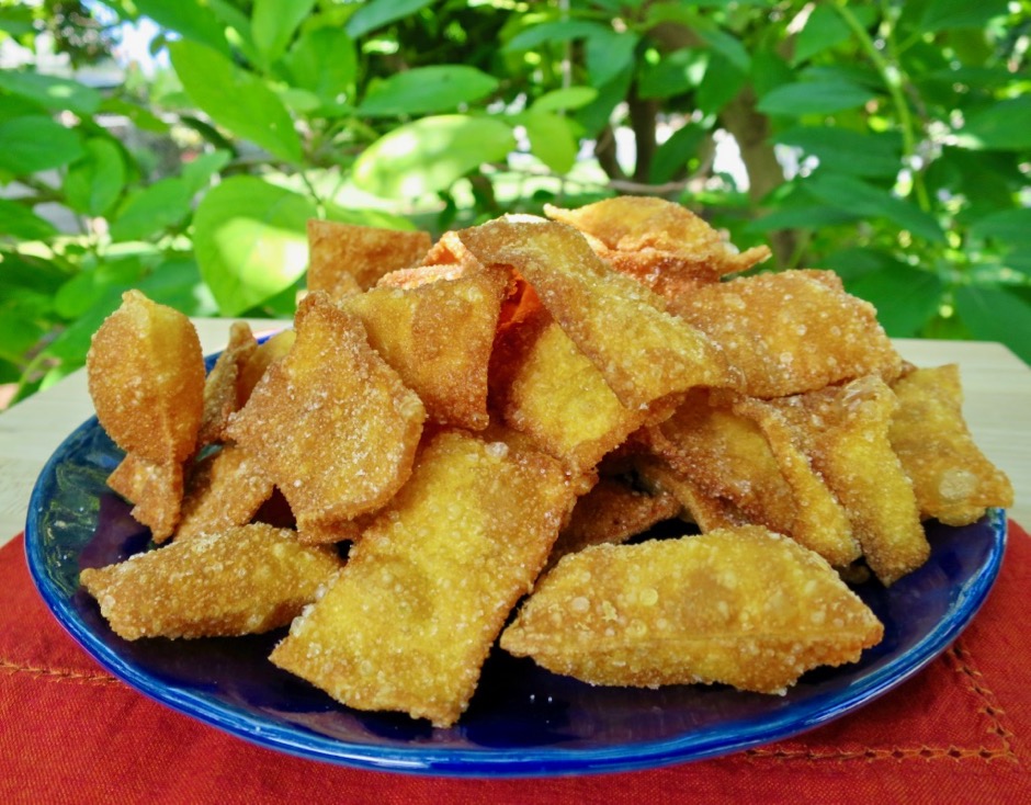 Fried Wont Ton Pi Chips for Snacking