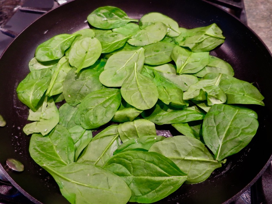 Fresh Spinach Leaves