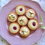 Financiers ~ French Almond-Browned Butter Cakes